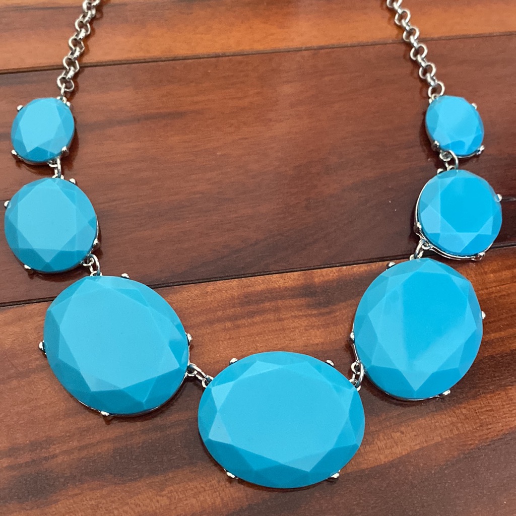 Versona Statement Necklace- Baby Blue Silver 12$